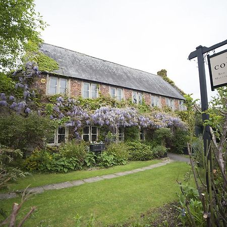 The Conigre Melksham Exterior foto