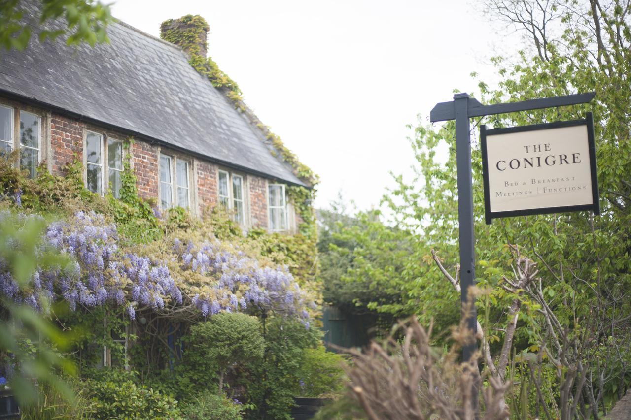 The Conigre Melksham Exterior foto